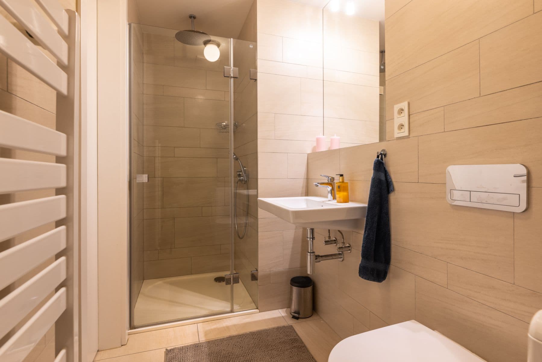 flat to rent, 40 m², U Michelského mlýna, Prague, Prague