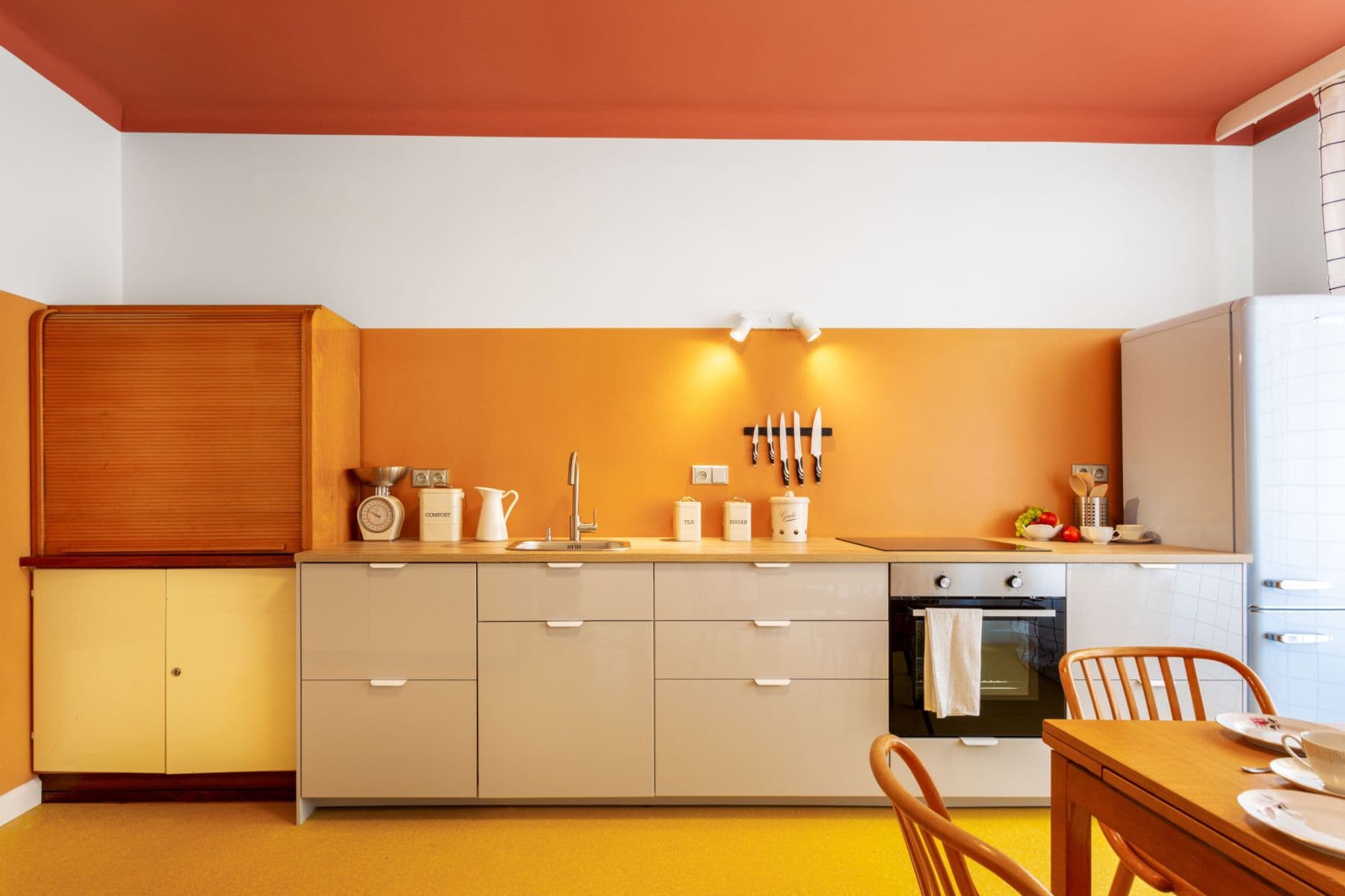flat to rent, 100 m², Jugoslávských partyzánů, Prague, Prague