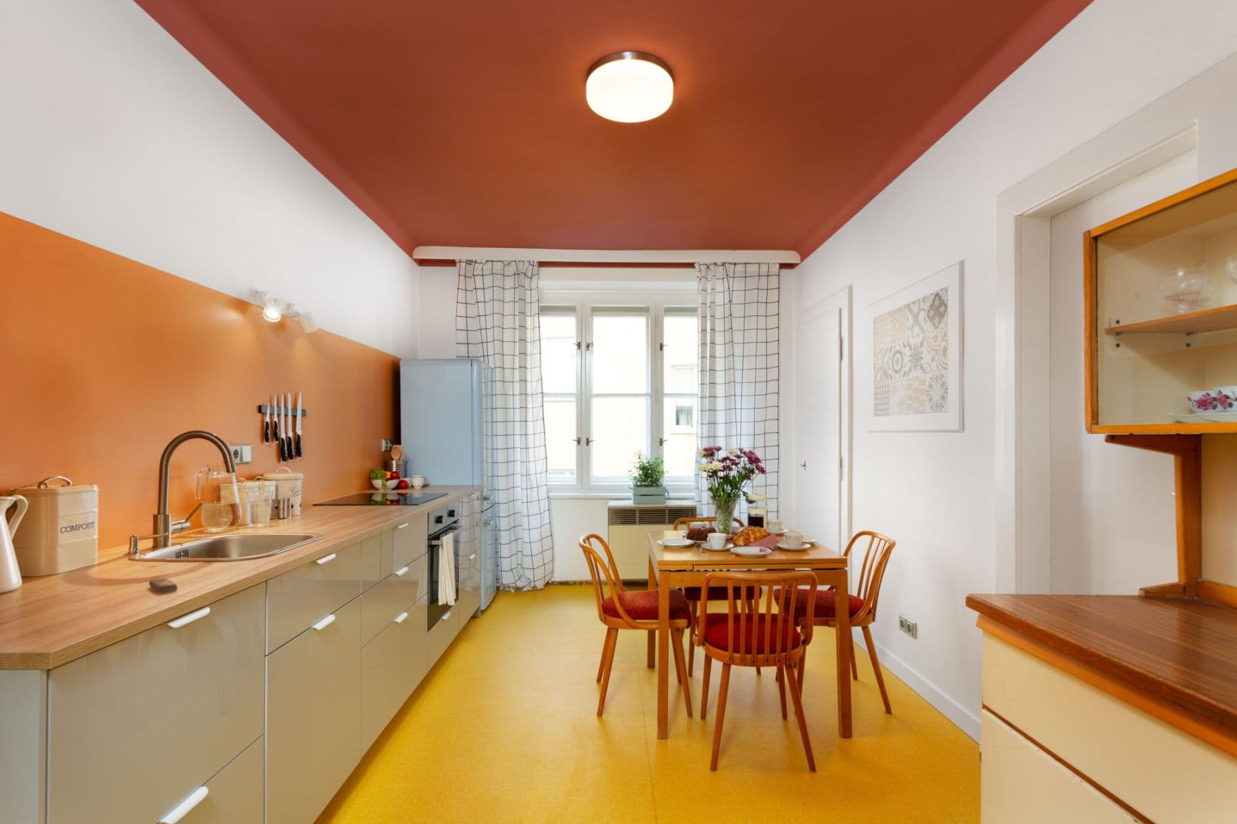 flat to rent, 100 m², Jugoslávských partyzánů, Prague, Prague