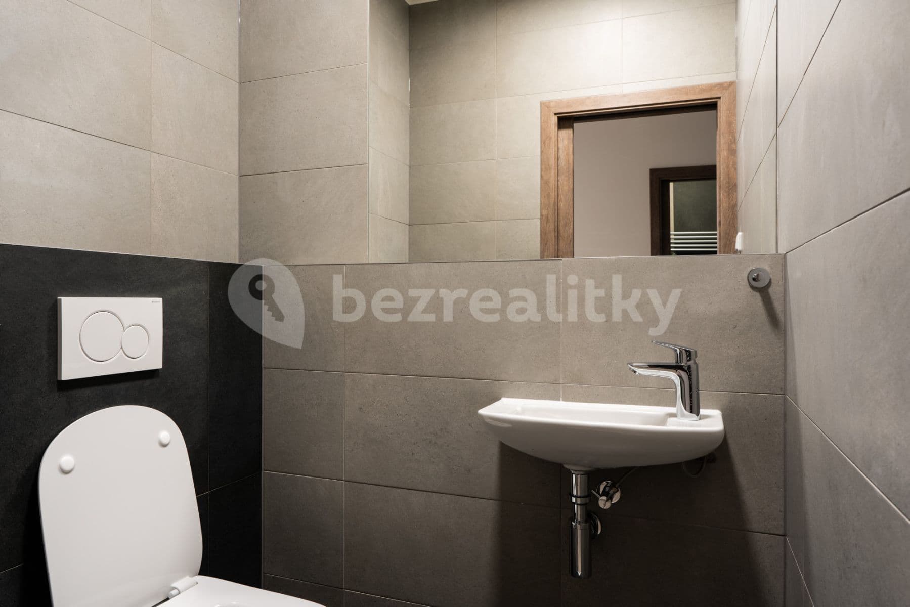 flat to rent, 79 m², Polská, Prague, Prague