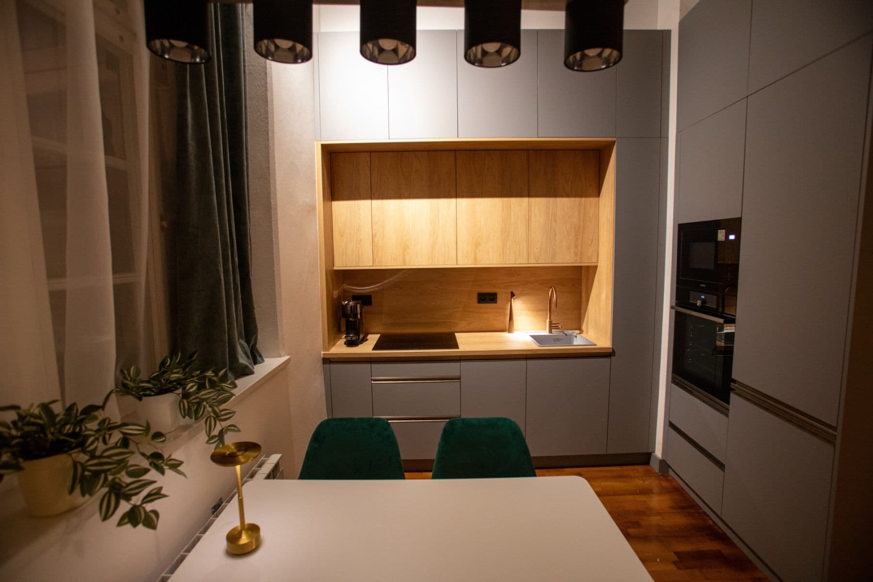 flat to rent, 40 m², Mostecká, Prague, Prague