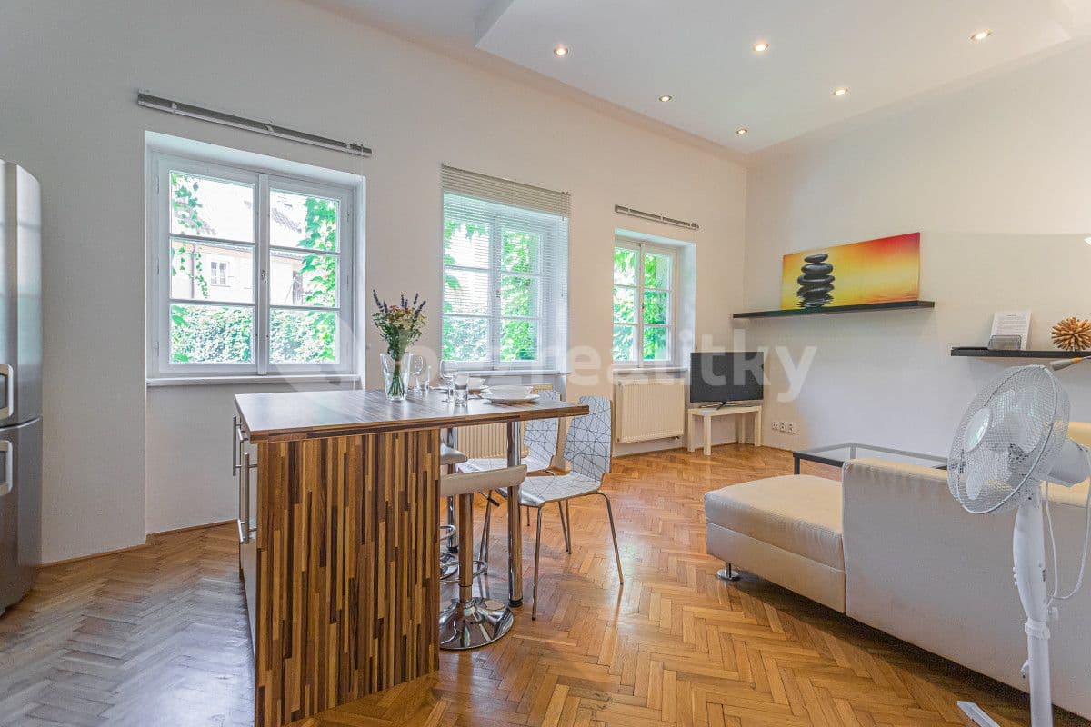 flat to rent, 50 m², U Obecního dvora, Prague, Prague