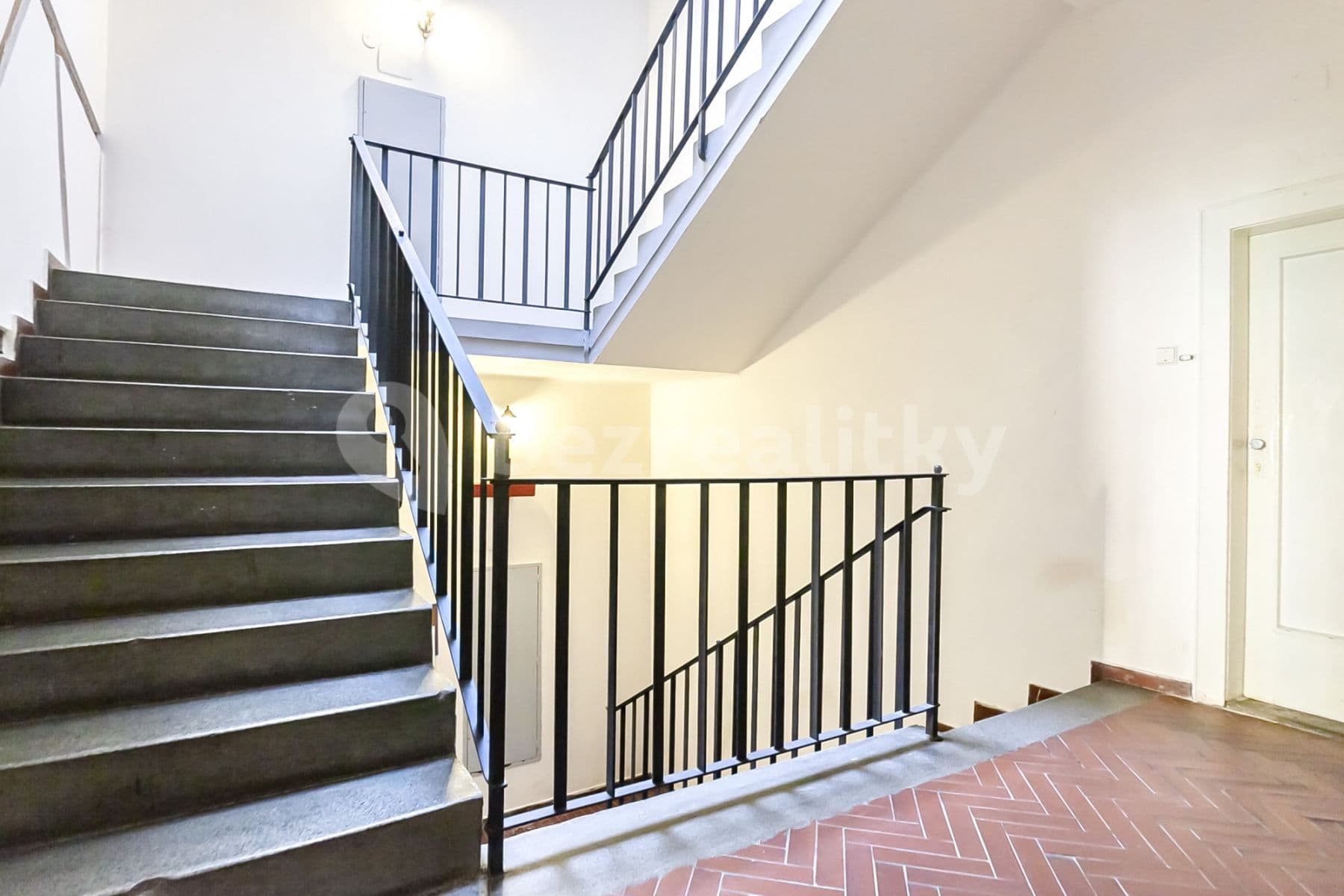 flat to rent, 50 m², U Obecního dvora, Prague, Prague