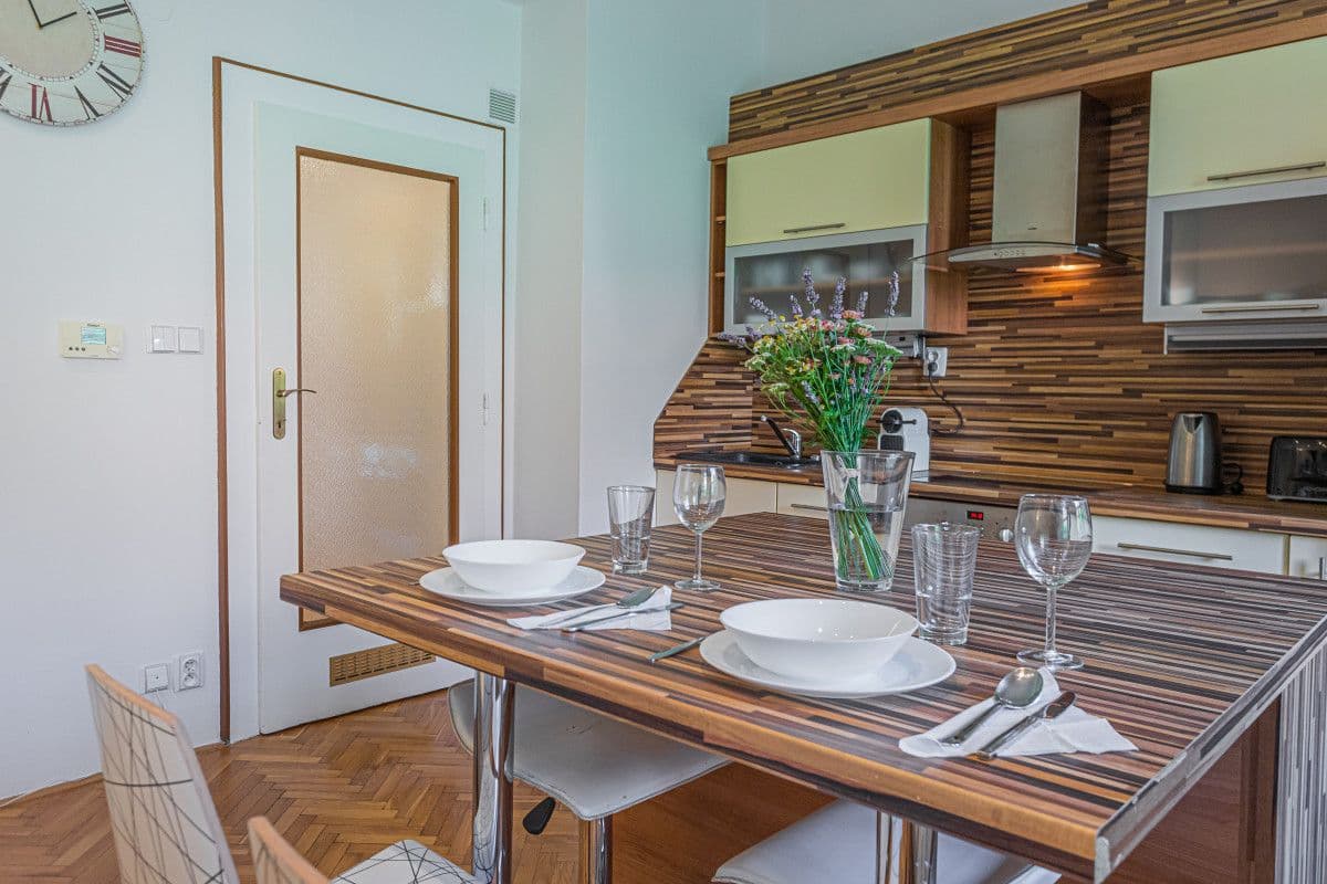 flat to rent, 50 m², U Obecního dvora, Prague, Prague