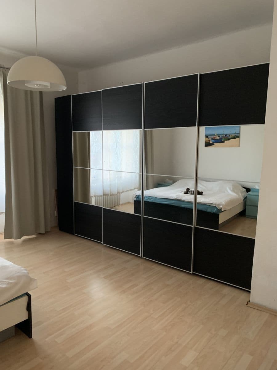flat to rent, 52 m², U Křížku, Prague, Prague