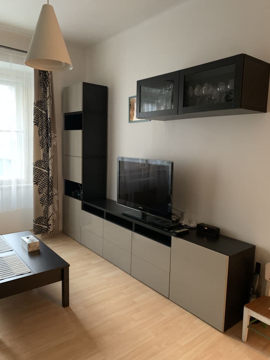 flat to rent, 52 m², U Křížku, Prague, Prague