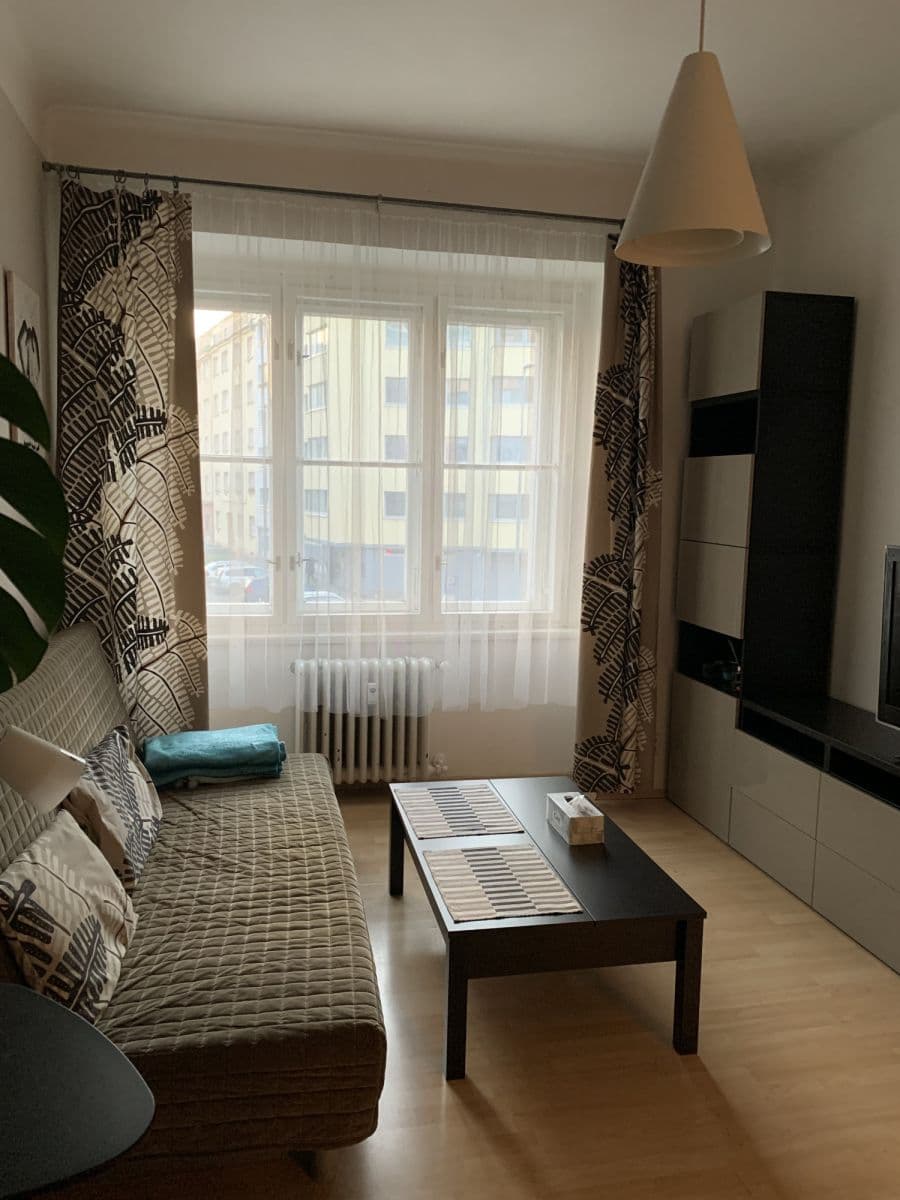 flat to rent, 52 m², U Křížku, Prague, Prague