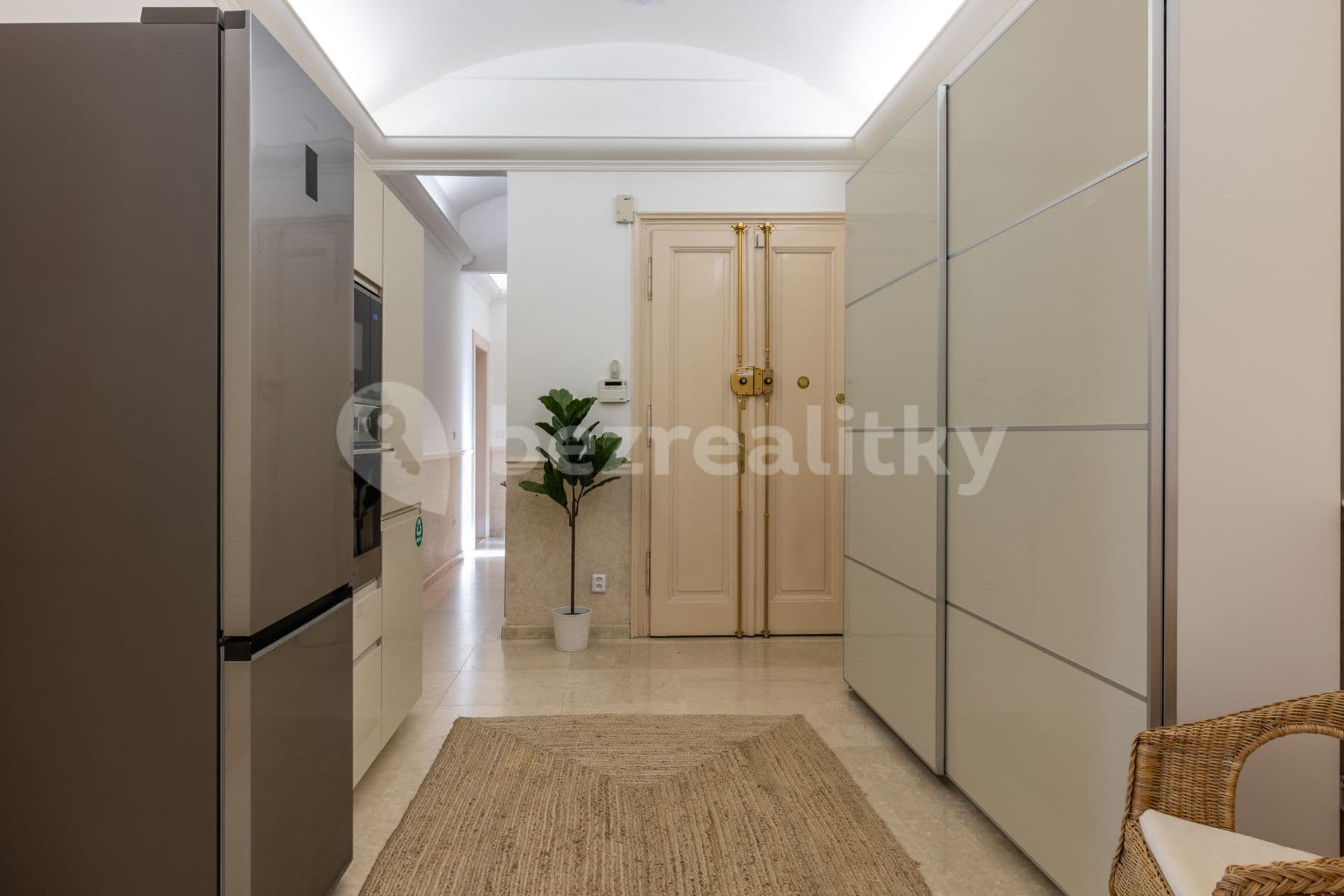 flat to rent, 160 m², Ruská, Prague, Prague