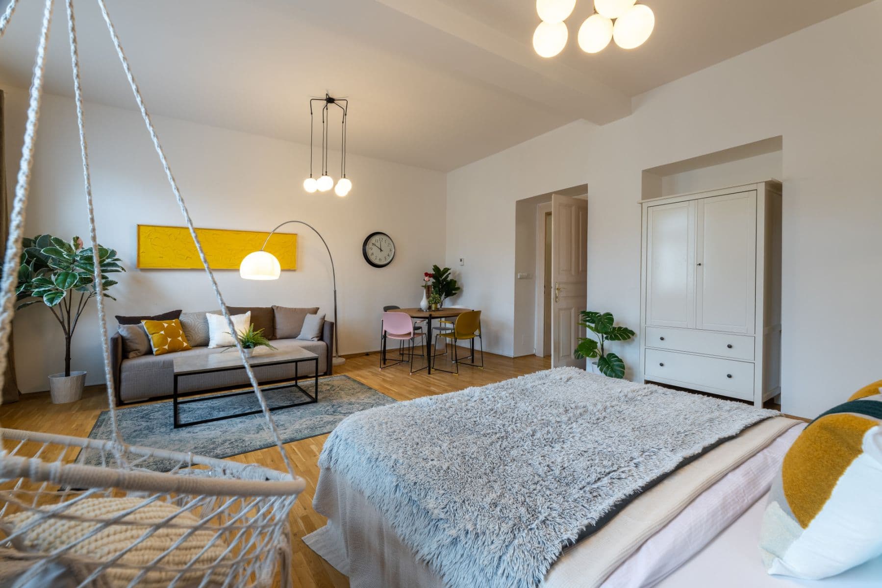 flat to rent, 160 m², Ruská, Prague, Prague