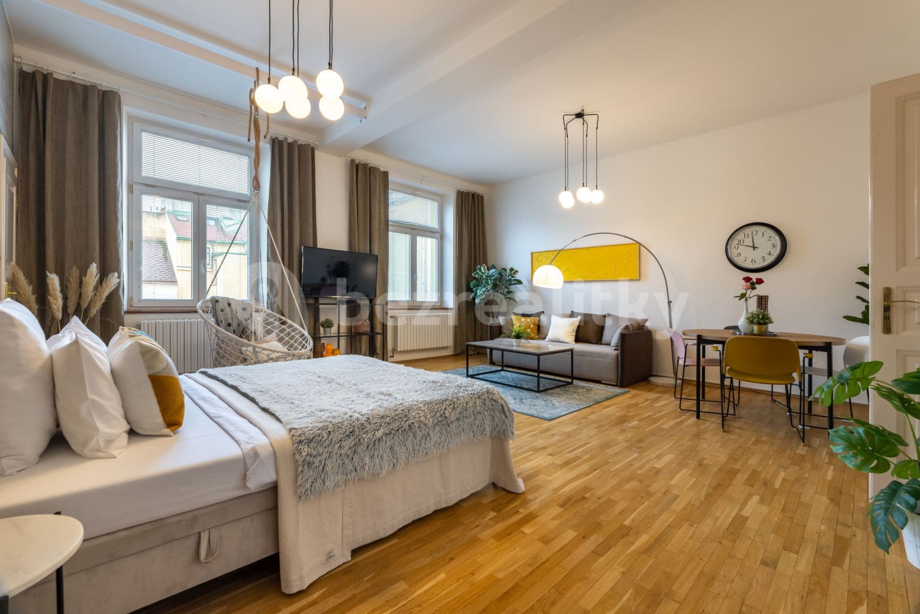 flat to rent, 160 m², Ruská, Prague, Prague