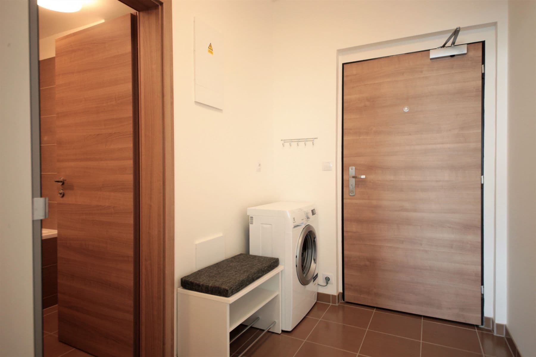 flat to rent, 35 m², Modrého, Prague, Prague