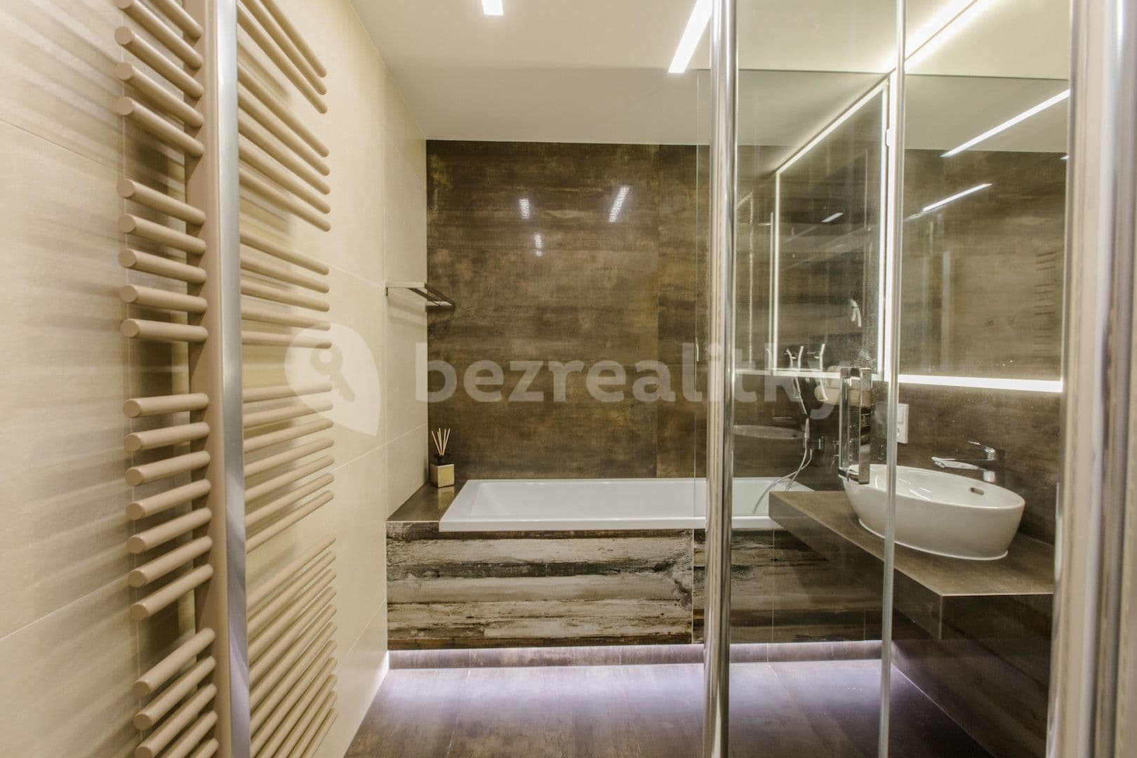 flat to rent, 120 m², Hartigova, Prague, Prague