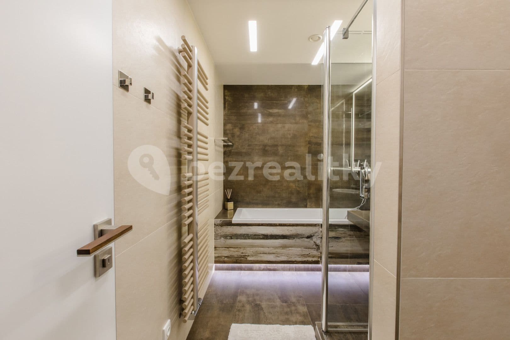 flat to rent, 120 m², Hartigova, Prague, Prague