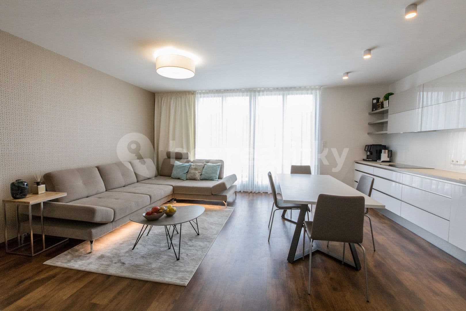 flat to rent, 120 m², Hartigova, Prague, Prague