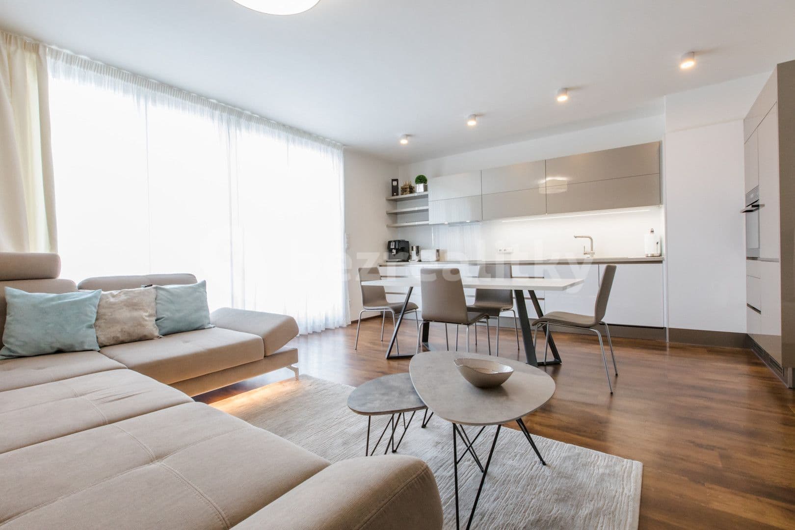 flat to rent, 120 m², Hartigova, Prague, Prague