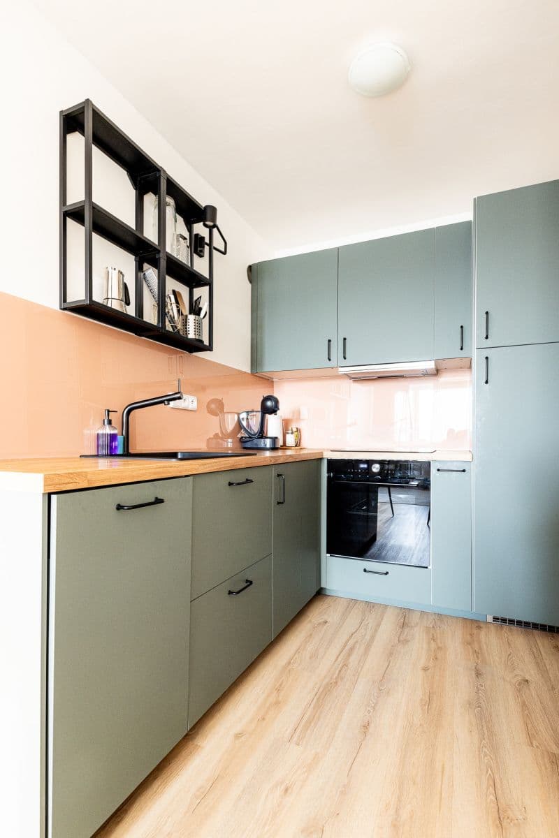 flat to rent, 45 m², Tusarova, Prague, Prague