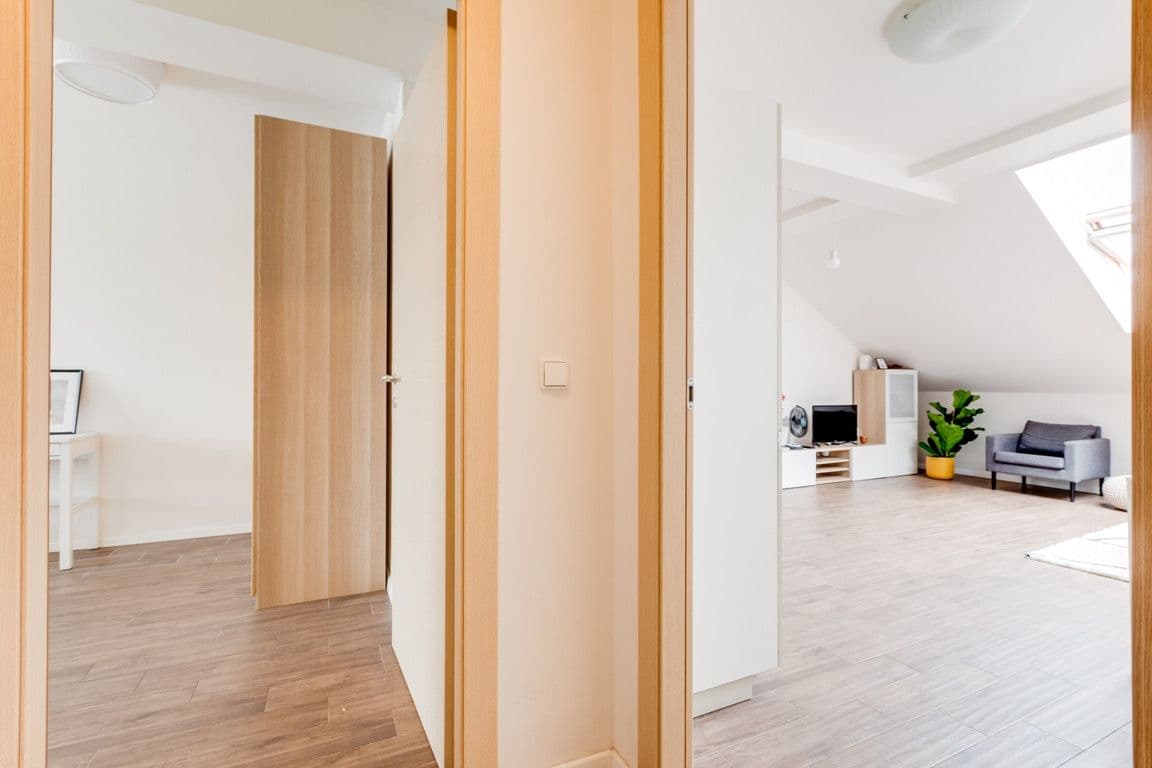 flat to rent, 55 m², Legerova, Prague, Prague