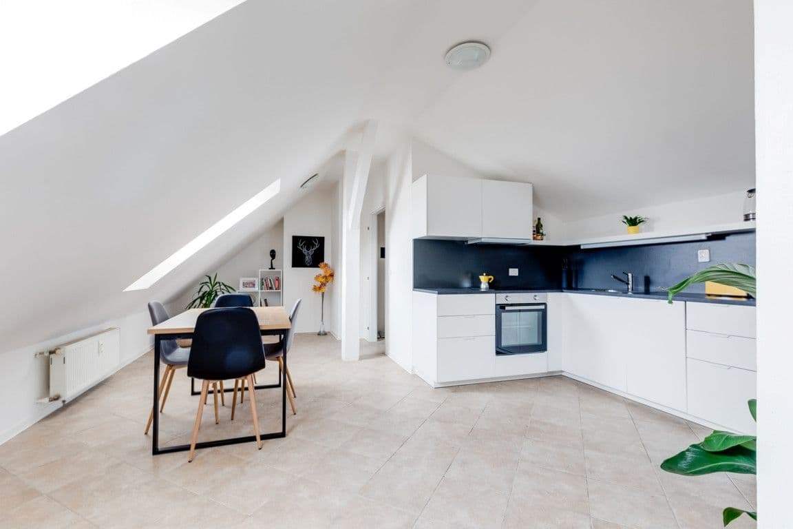 flat to rent, 55 m², V Tůních, Prague, Prague