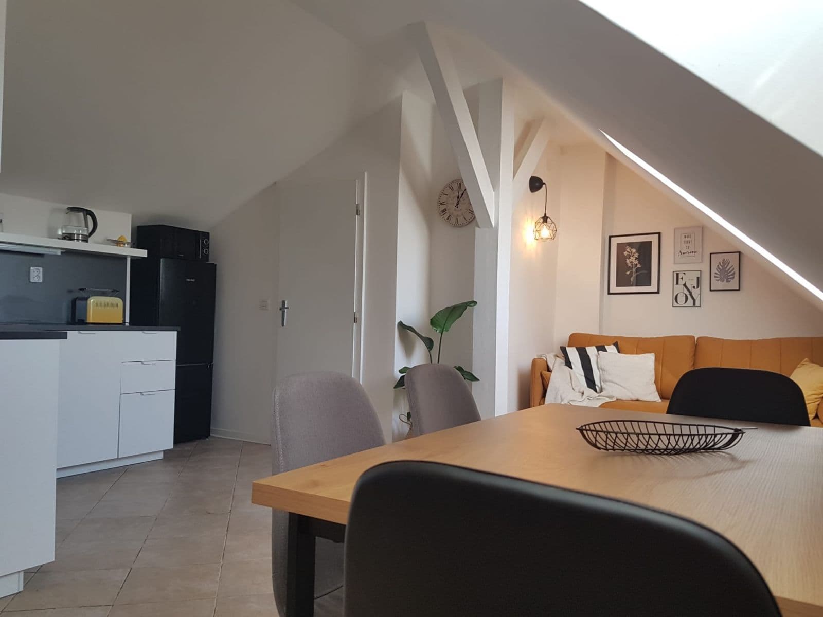 flat to rent, 55 m², V Tůních, Prague, Prague