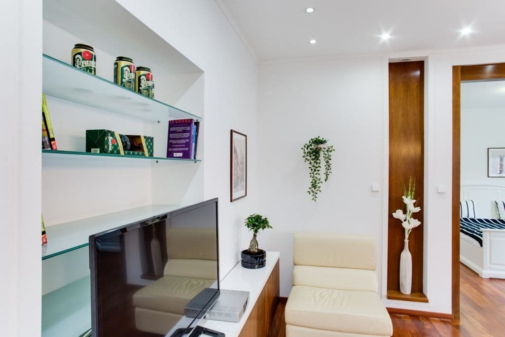 flat to rent, 70 m², Neklanova, Prague, Prague