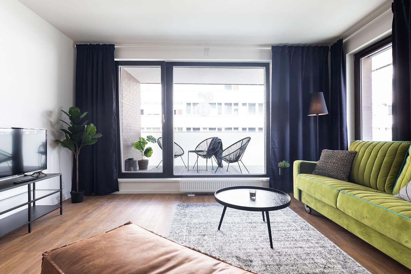 flat to rent, 82 m², Nekvasilova, Prague, Prague