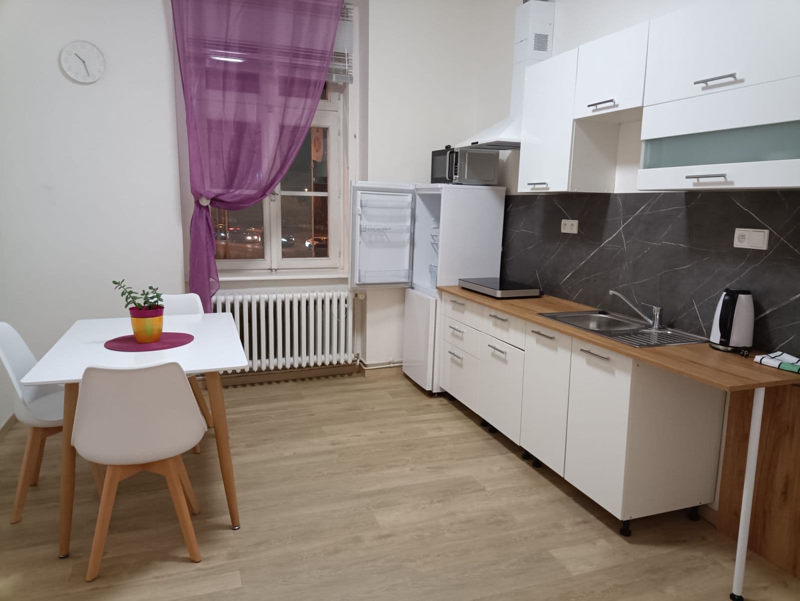 flat to rent, 41 m², Sokolovská, Prague, Prague