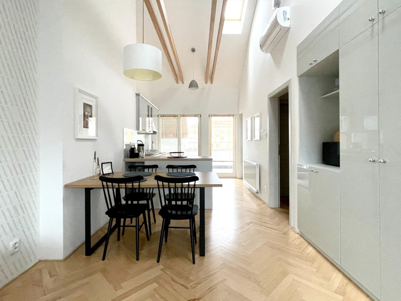 flat to rent, 93 m², Blanická, Prague, Prague