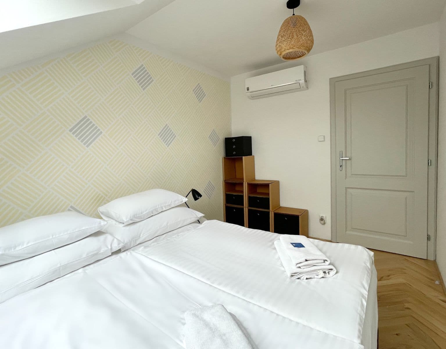 flat to rent, 93 m², Blanická, Prague, Prague