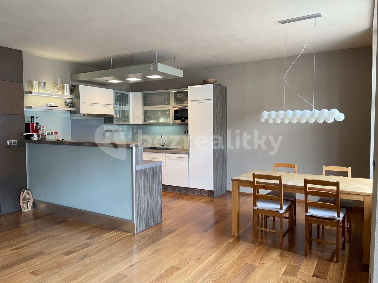 flat to rent, 95 m², Pod Slovany, Prague, Prague