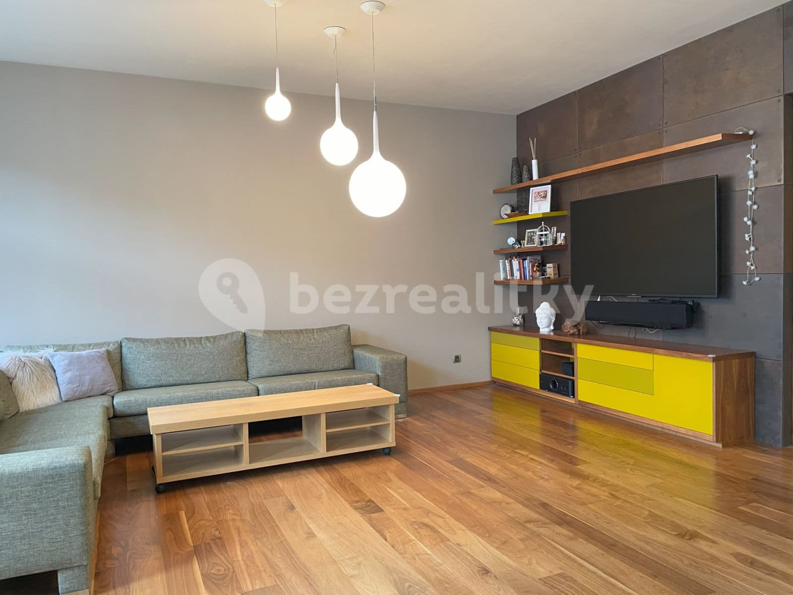 flat to rent, 95 m², Pod Slovany, Prague, Prague