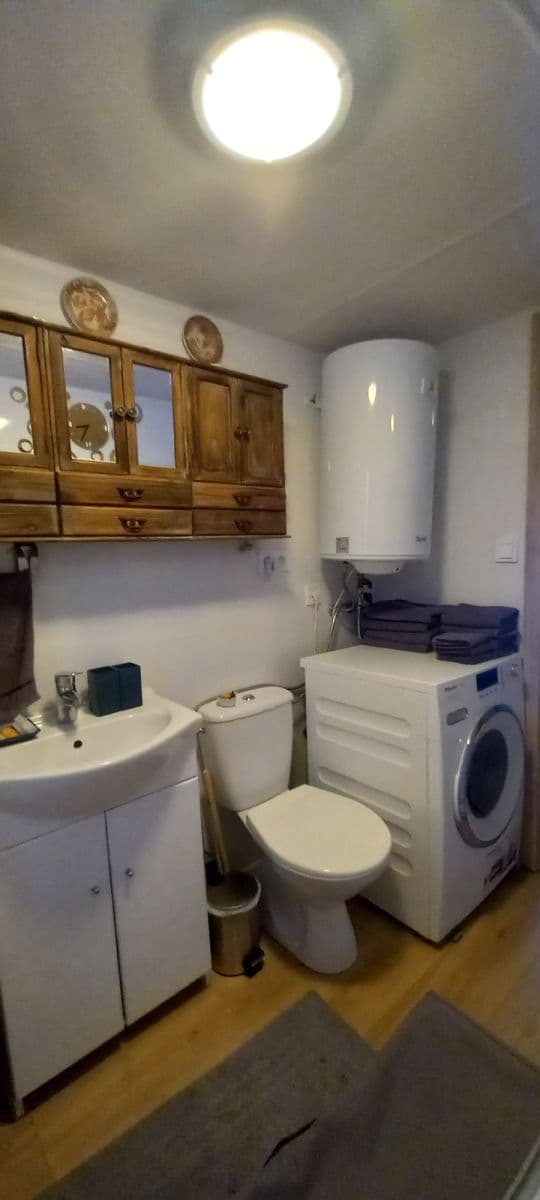 flat to rent, 75 m², Mezník, Litava, Banskobystrický Region