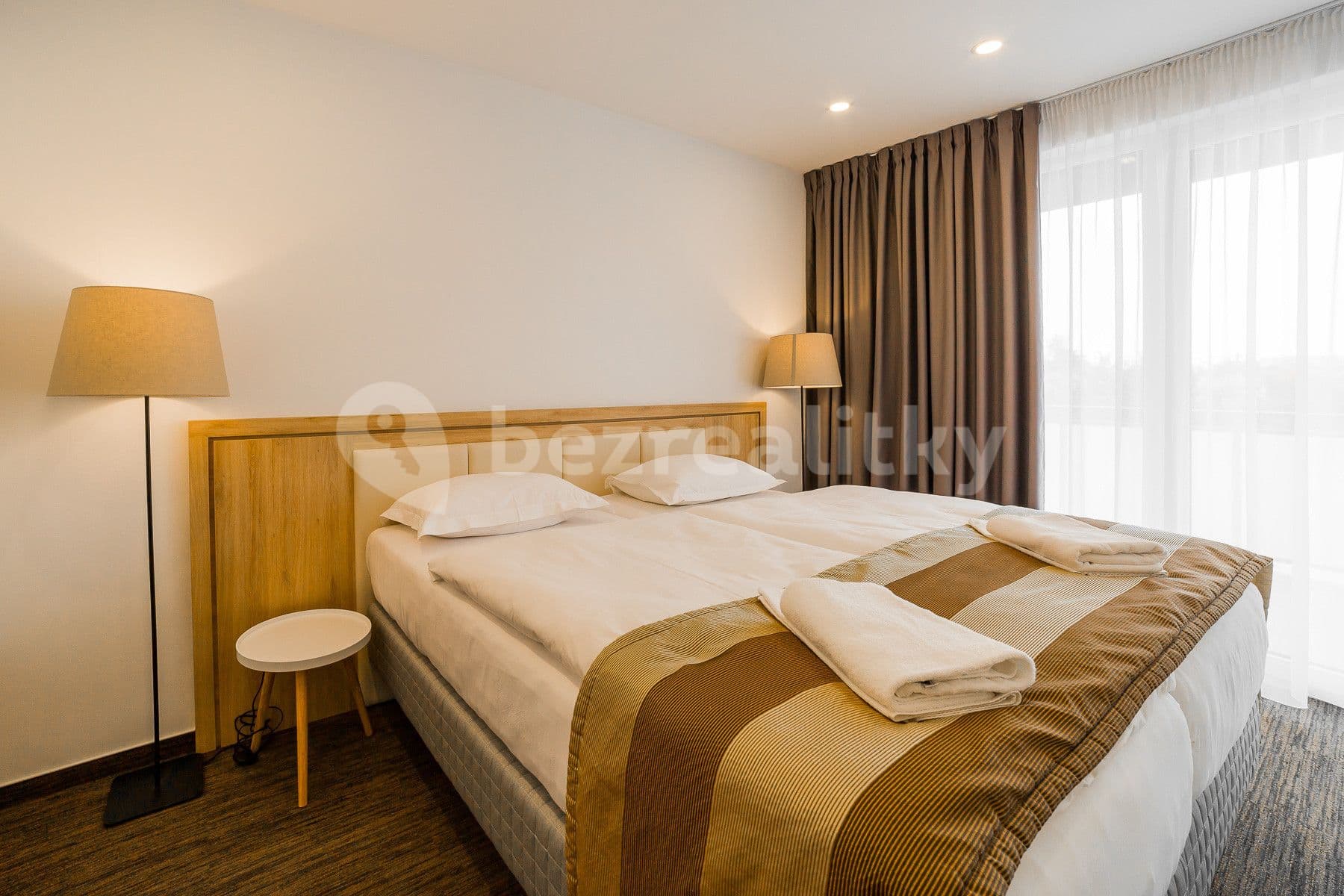 flat to rent, 55 m², Štefánikova, Senec, Bratislavský Region