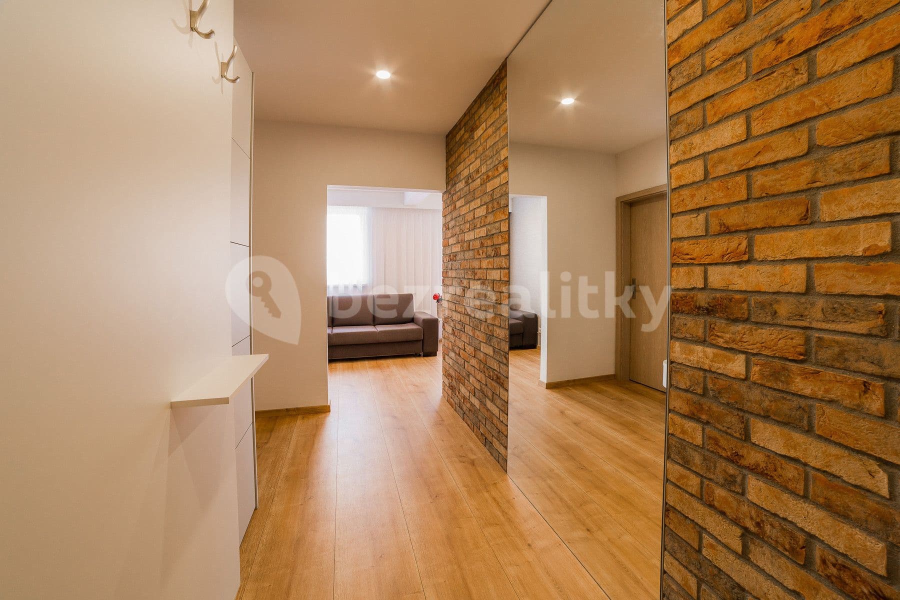 flat to rent, 55 m², Štefánikova, Senec, Bratislavský Region