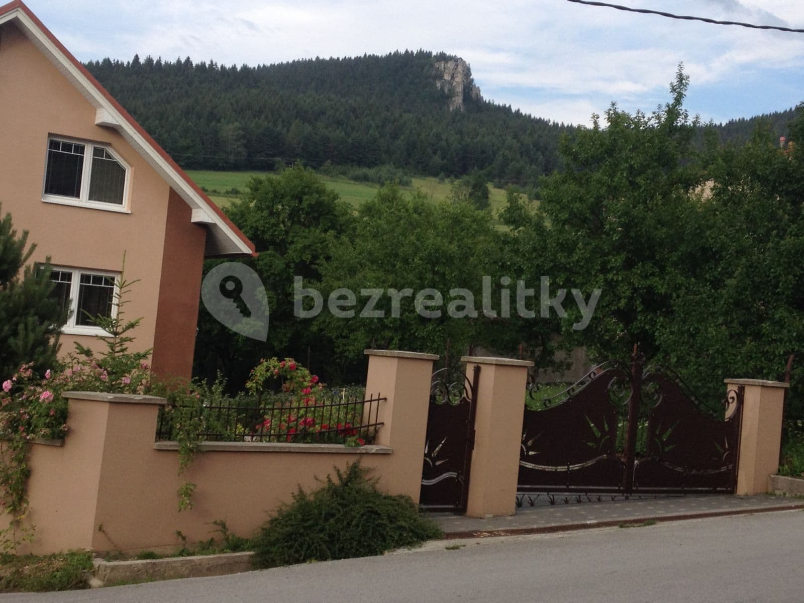 flat to rent, 150 m², Komjatná, Komjatná, Žilinský Region