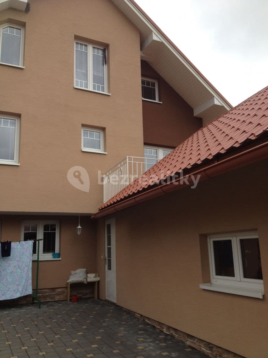 flat to rent, 150 m², Komjatná, Komjatná, Žilinský Region