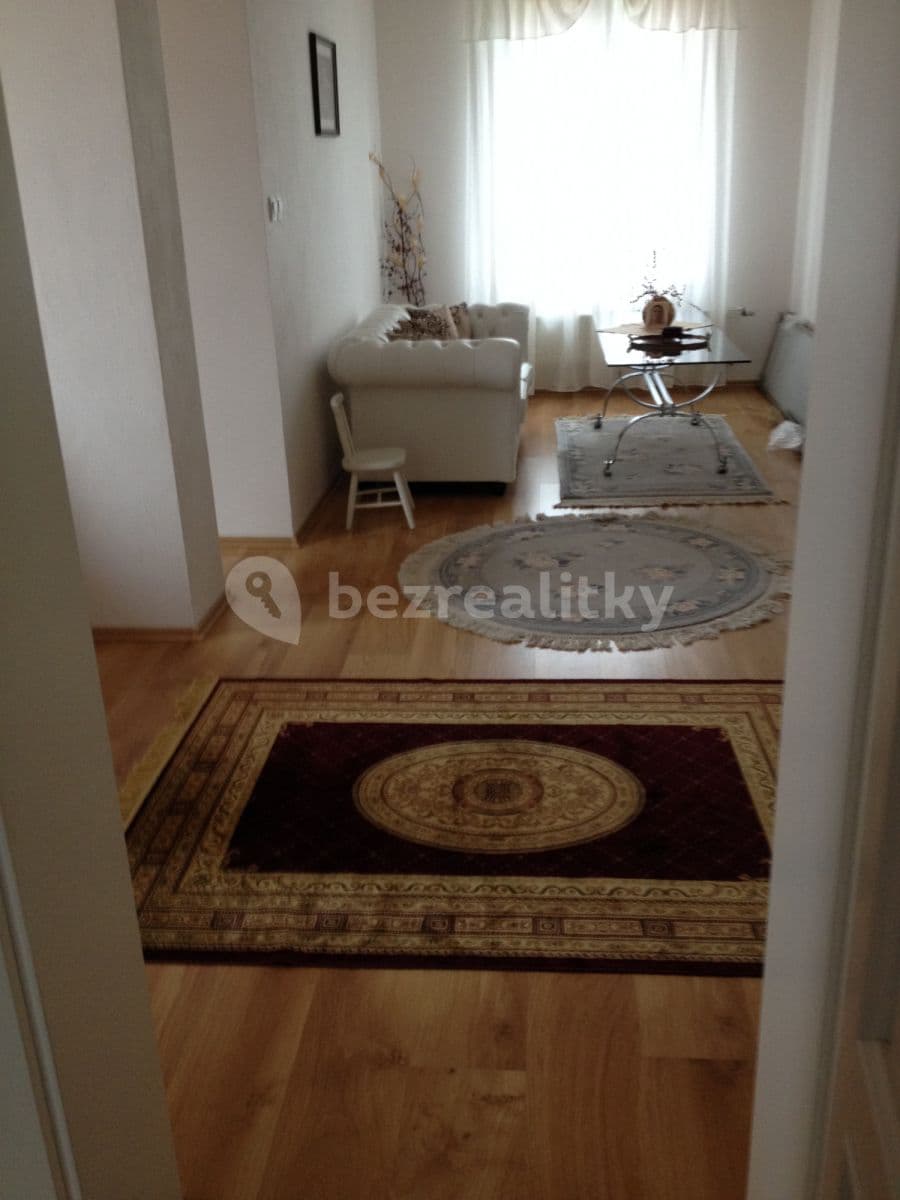 flat to rent, 150 m², Komjatná, Komjatná, Žilinský Region