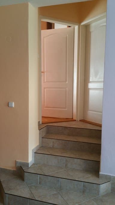 flat to rent, 75 m², Zámocká, Bratislava - mestská časť Staré Mesto, Bratislavský Region