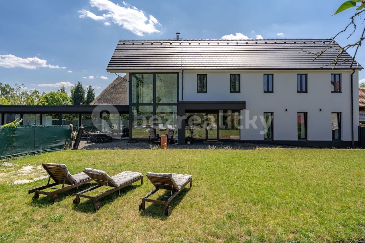 flat to rent, 240 m², Černěves, Černěves, Ústecký Region