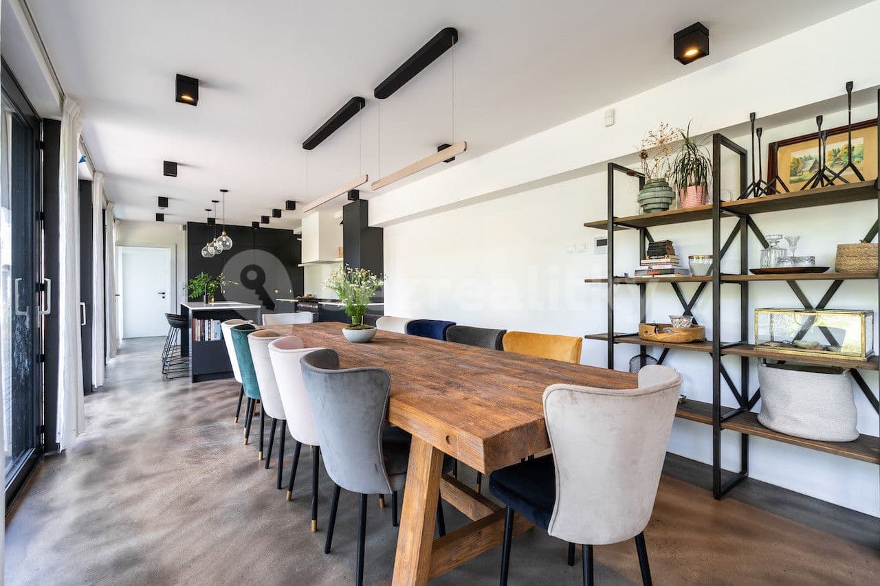 flat to rent, 240 m², Černěves, Černěves, Ústecký Region