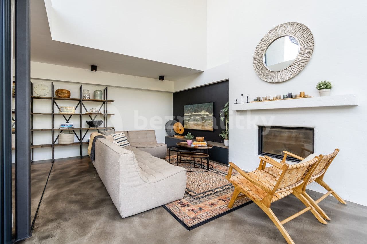 flat to rent, 240 m², Černěves, Černěves, Ústecký Region