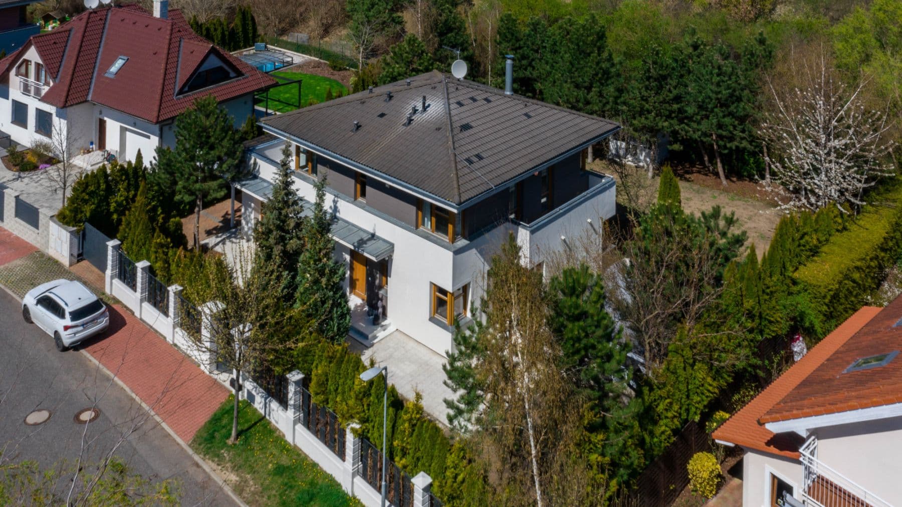 flat to rent, 250 m², Pod Valem II., Průhonice, Středočeský Region