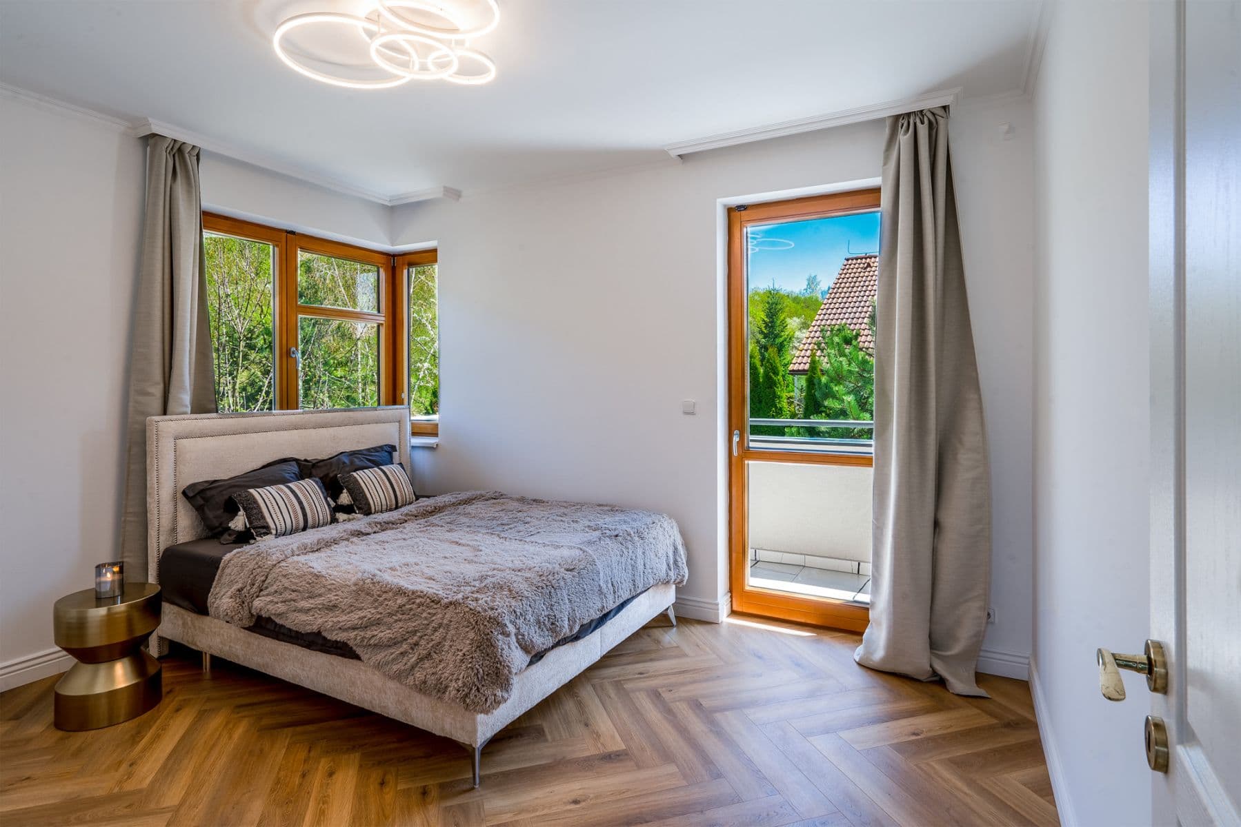 flat to rent, 250 m², Pod Valem II., Průhonice, Středočeský Region