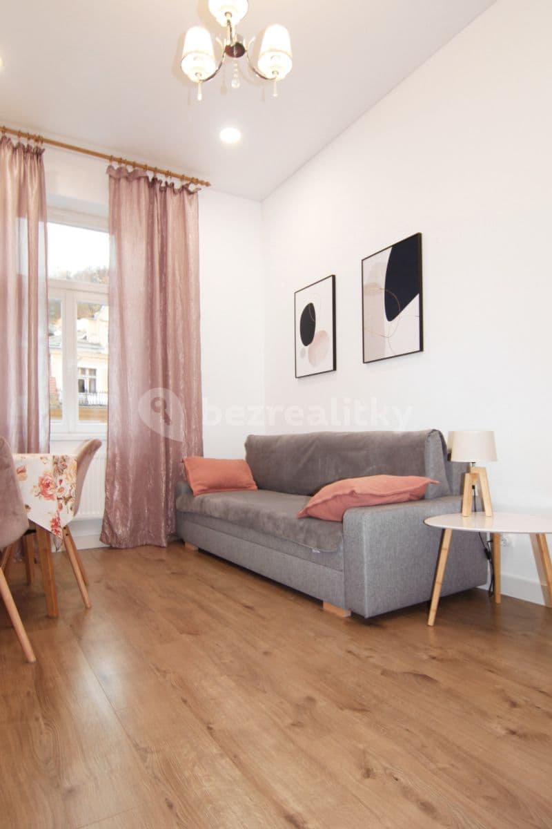 flat to rent, 45 m², Vřídelní, Karlovy Vary, Karlovarský Region