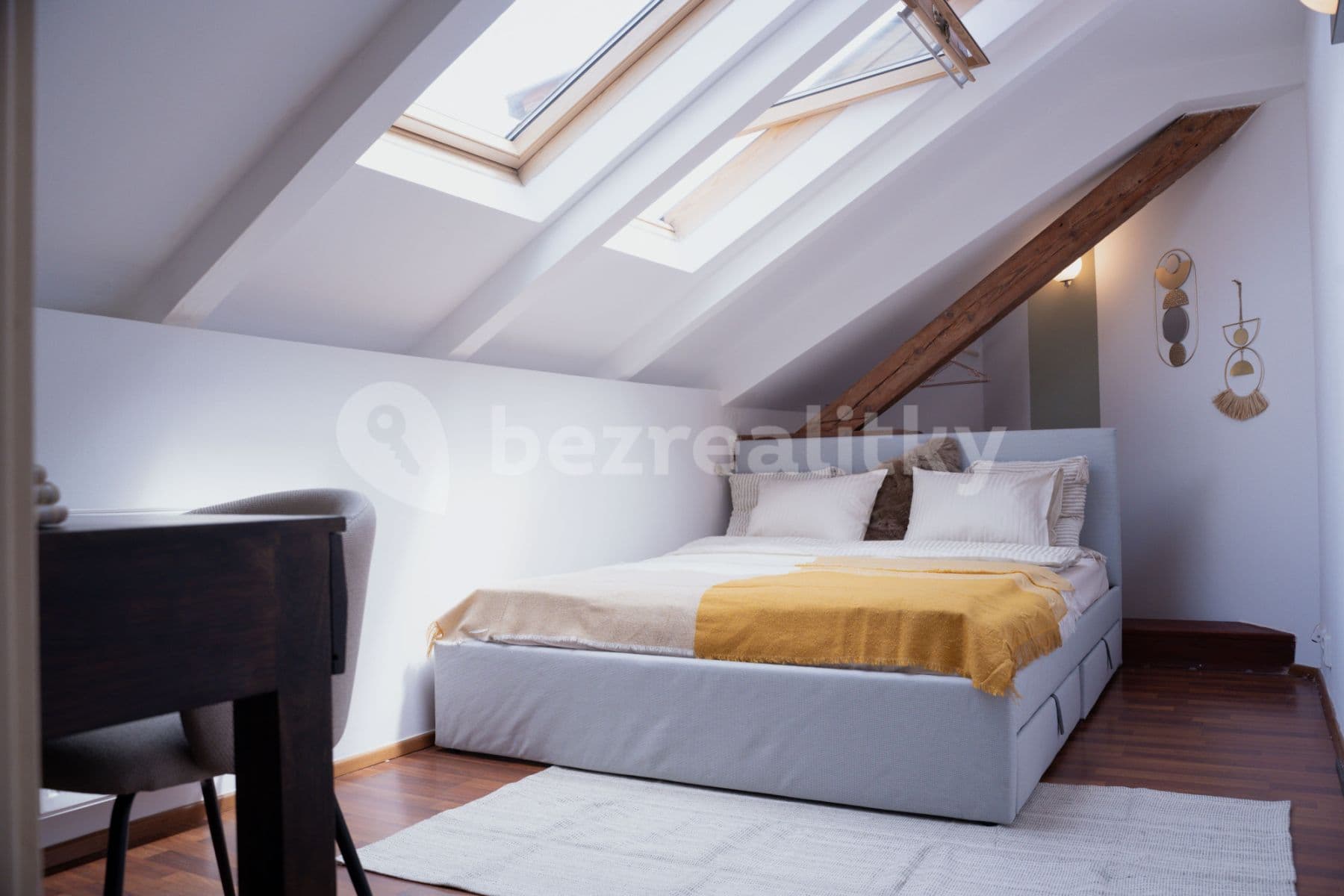 flat to rent, 92 m², Na Bělidle, Prague, Prague