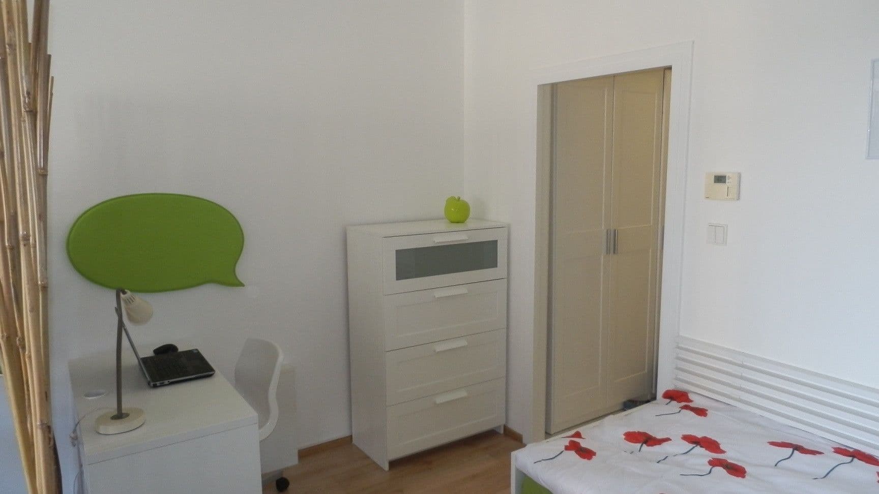 flat to rent, 36 m², nábřeží Závodu míru, Pardubice, Pardubický Region