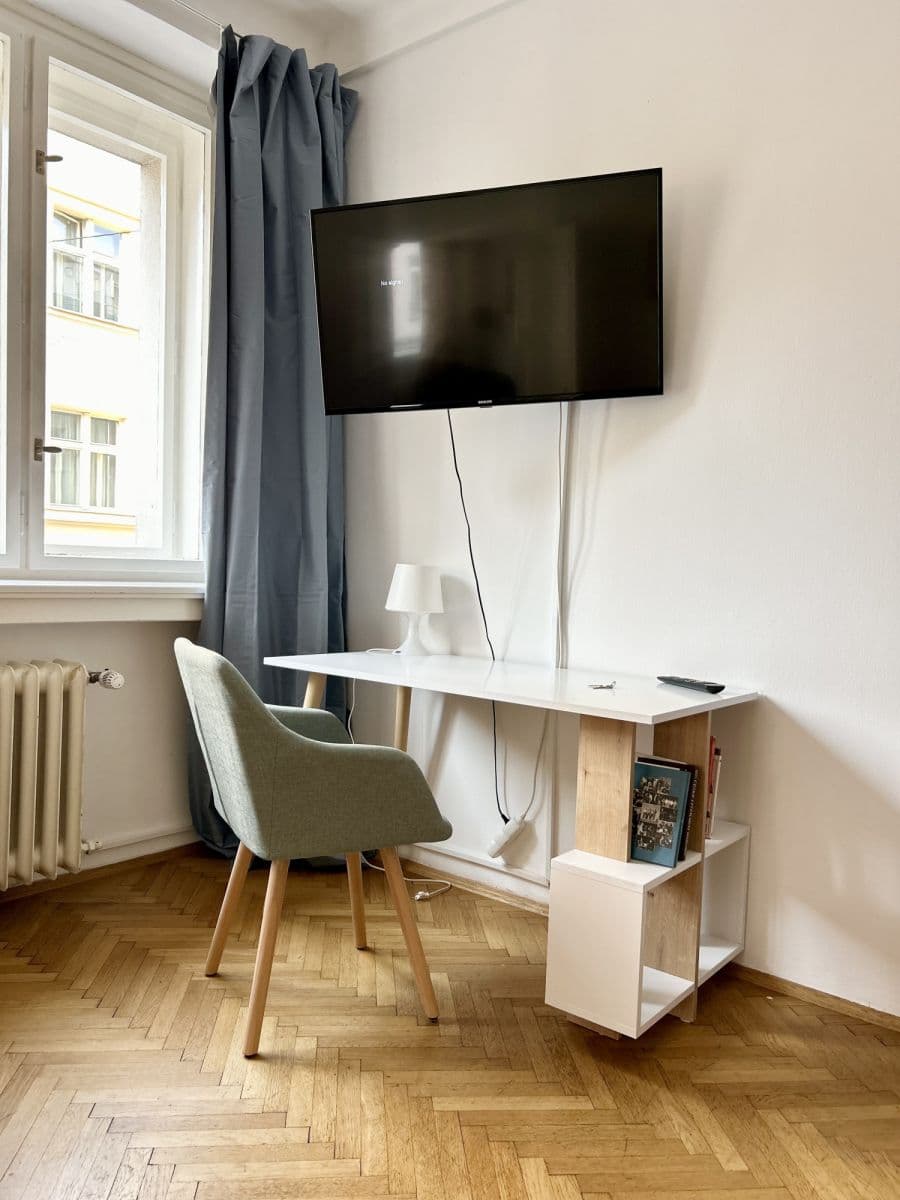 flat to rent, 72 m², Vrázova, Prague, Prague
