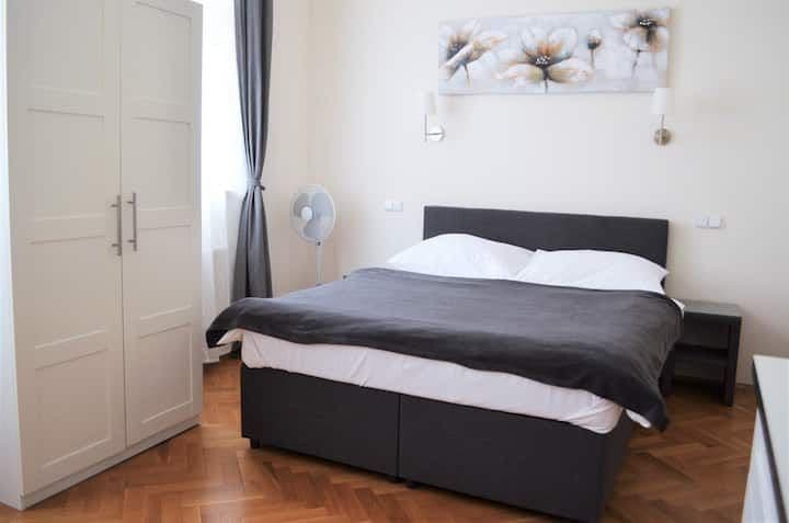flat to rent, 20 m², Orebitská, Prague, Prague
