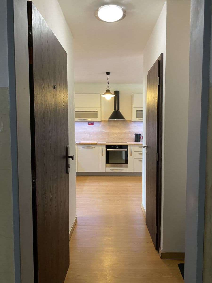 flat to rent, 52 m², Hrusická, Prague, Prague