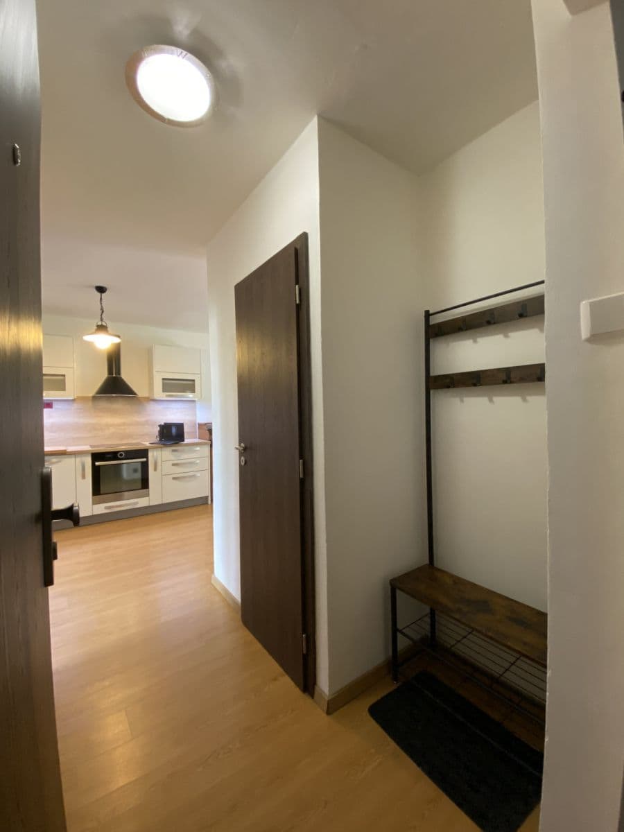 flat to rent, 52 m², Hrusická, Prague, Prague
