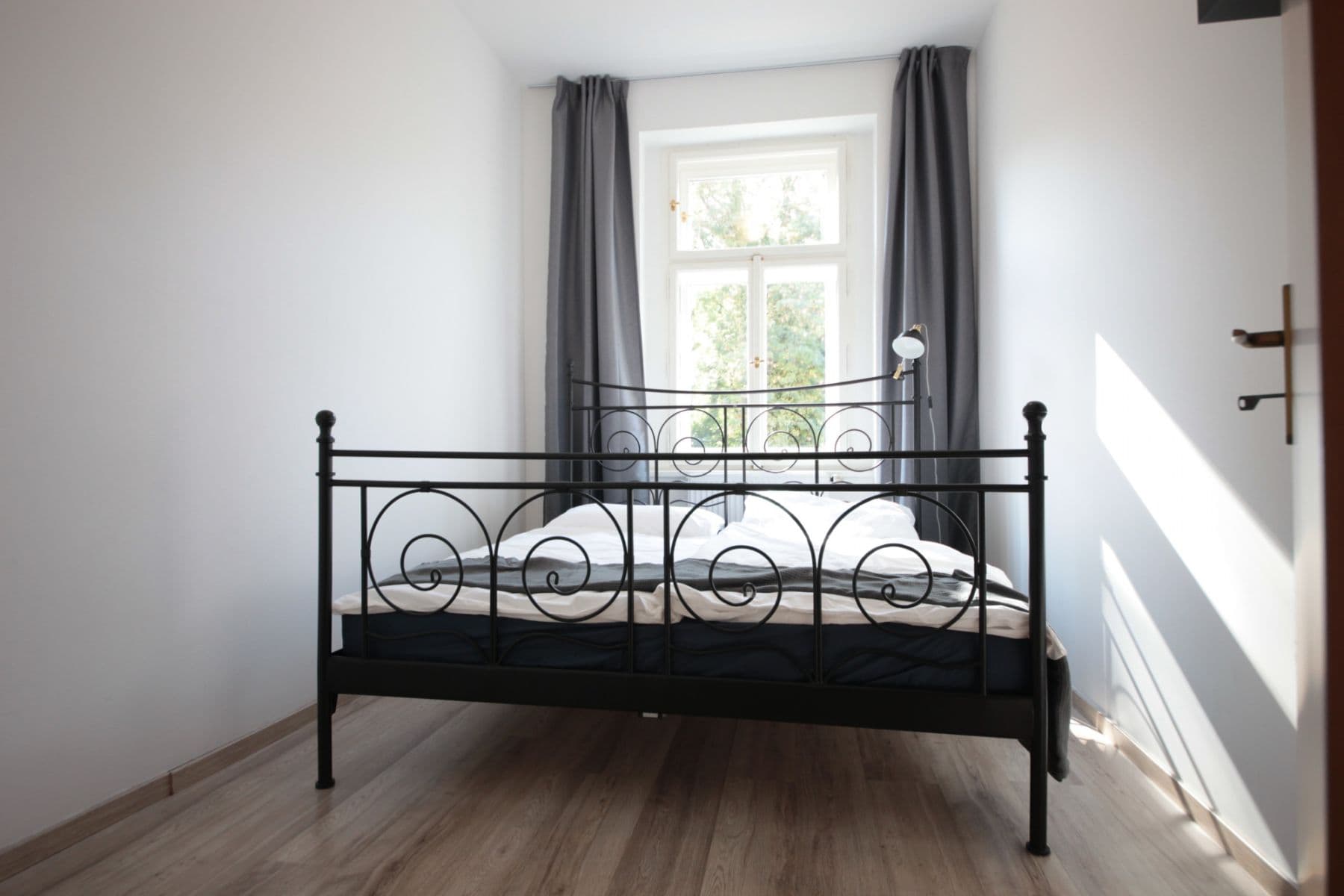flat to rent, 36 m², Plzeňská, Prague, Prague